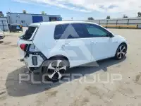2017 Volkswagen GTI фото