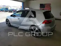 2017 Volkswagen GTI фото