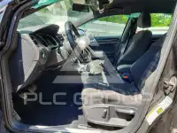 2017 Volkswagen GTI фото