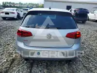 2017 Volkswagen GTI фото
