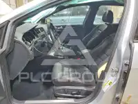 2017 Volkswagen GTI фото