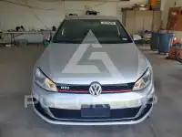 2017 Volkswagen GTI фото