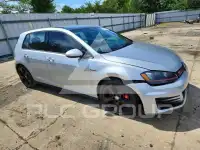 2017 Volkswagen GTI фото