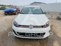 2017 Volkswagen GTI фото