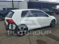 2017 Volkswagen GTI фото