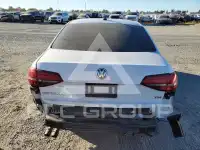 2017 Volkswagen Jetta photo