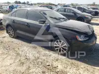 2017 Volkswagen Jetta photo