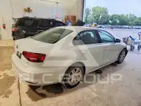 2017 Volkswagen Jetta фото