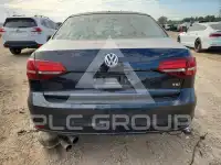 2017 Volkswagen Jetta фото