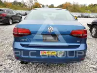 2017 Volkswagen Jetta photo