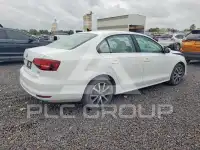 2017 Volkswagen Jetta фото