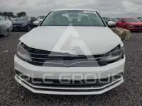 2017 Volkswagen Jetta фото