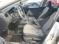 2017 Volkswagen Jetta фото