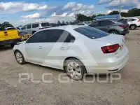 2017 Volkswagen Jetta фото
