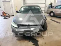 2017 Volkswagen Jetta фото