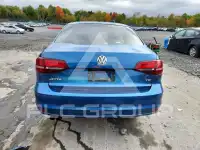 2017 Volkswagen Jetta фото