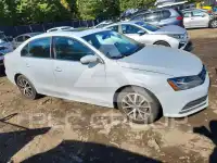 2017 Volkswagen Jetta фото