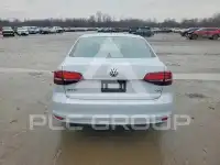 2017 Volkswagen Jetta фото