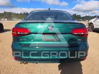 2017 Volkswagen Jetta photo