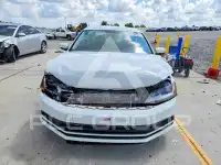 2017 Volkswagen Jetta photo