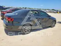2017 Volkswagen Jetta photo
