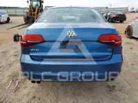 2017 Volkswagen Jetta photo