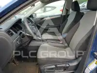 2017 Volkswagen Jetta photo
