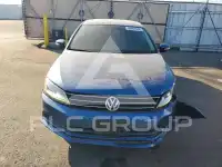 2017 Volkswagen Jetta фото