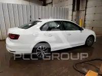 2017 Volkswagen Jetta фото