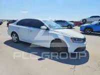 2017 Volkswagen Jetta фото