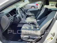 2017 Volkswagen Jetta фото