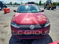 2017 Volkswagen Jetta photo