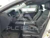2017 Volkswagen Jetta фото
