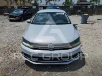 2017 Volkswagen Jetta photo