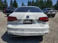 2017 Volkswagen Jetta фото