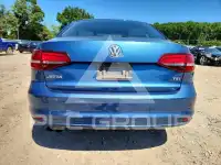 2017 Volkswagen Jetta фото