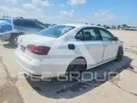 2017 Volkswagen Jetta фото
