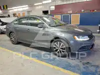 2017 Volkswagen Jetta фото