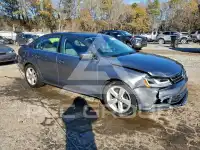 2017 Volkswagen Jetta photo