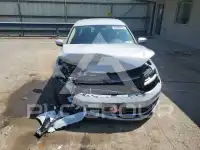 2017 Volkswagen Jetta photo
