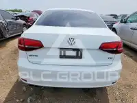 2017 Volkswagen Jetta фото