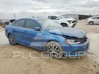 2017 Volkswagen Jetta фото