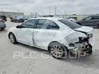2017 Volkswagen Jetta фото