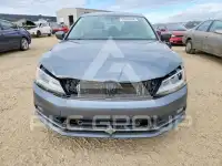2017 Volkswagen Jetta фото