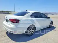 2017 Volkswagen Jetta фото