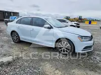 2017 Volkswagen Jetta photo