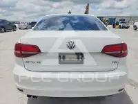 2017 Volkswagen Jetta фото