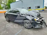2017 Volkswagen Jetta фото