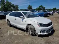 2017 Volkswagen Jetta фото