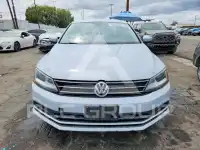 2017 Volkswagen Jetta фото